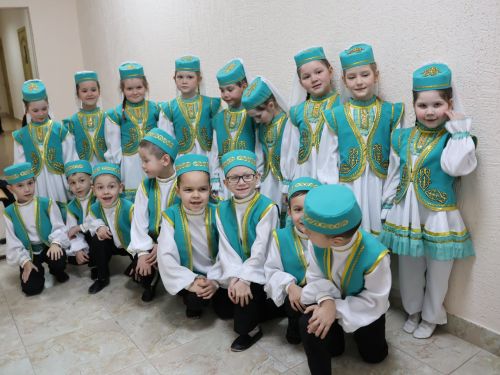 «Созвездие-Йолдызлык» фестивалендә Актаныш балалар бакчаларыннан 405 бала катнашты (фоторепортаж)