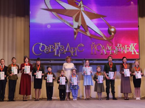 «Йолдызлык» фестиваленең 3 дәрәҗә лауреатларын хөрмәтләү- фотолар
