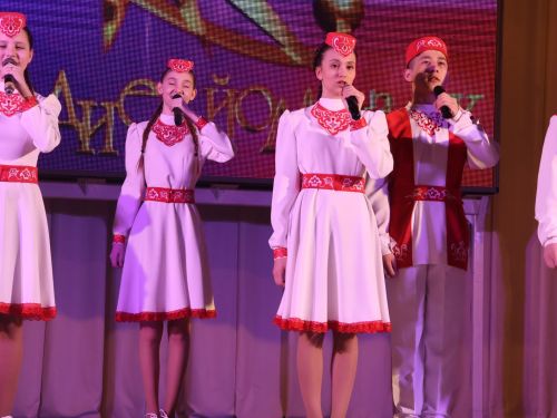«Йолдызлык» фестиваленең 3 дәрәҗә лауреатларын хөрмәтләү- фотолар