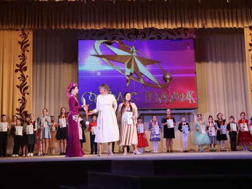 «Йолдызлык» фестиваленең 3 дәрәҗә лауреатларын хөрмәтләү- фотолар