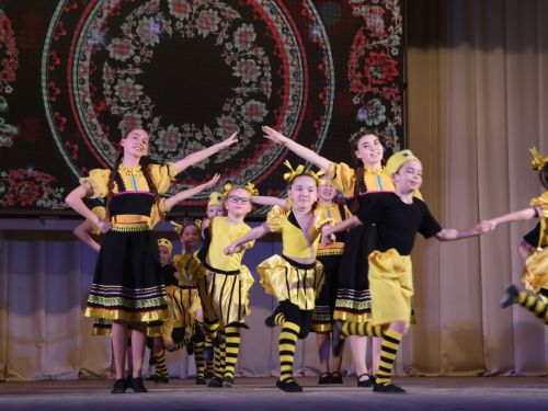 «Йолдызлык» фестиваленең 2 дәрәҗә лауреатларын хөрмәтләү- фотолар
