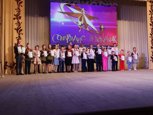 «Йолдызлык» фестиваленең 3 дәрәҗә лауреатларын хөрмәтләү- фотолар