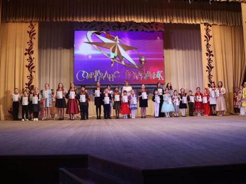«Йолдызлык» фестиваленең 3 дәрәҗә лауреатларын хөрмәтләү- фотолар