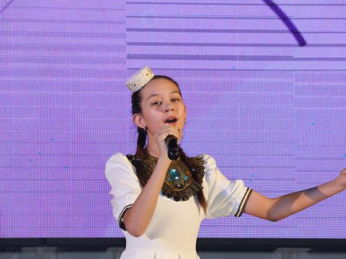 «Йолдызлык» фестиваленең 2 дәрәҗә лауреатларын хөрмәтләү- фотолар