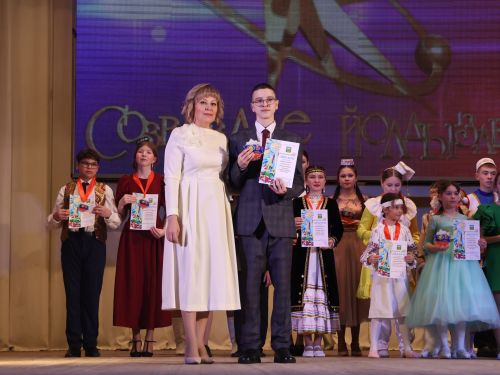 «Йолдызлык» фестиваленең 3 дәрәҗә лауреатларын хөрмәтләү- фотолар
