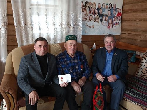 Актаныш районы җитәкчелеге тыл ветераннарын хөрмәтли