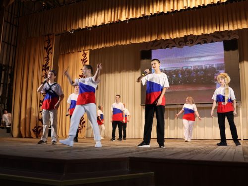«Тату сыйныф серләре» әти-әниләрне мәктәпкә якынайта!