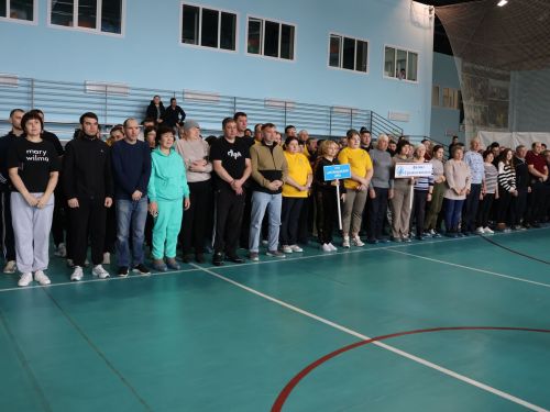 Спорт берләштерә: Актанышның хезмәт ияләре спартакиадада көч сынаша