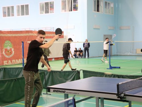 Спорт берләштерә: Актанышның хезмәт ияләре спартакиадада көч сынаша