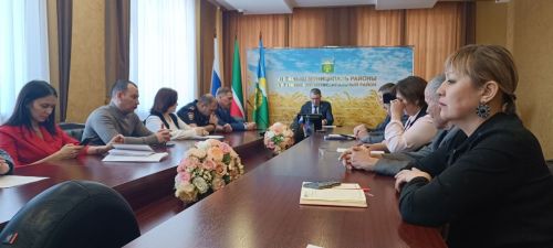 Актаныш районының коррупциягә каршы комиссиясе утырышы узды