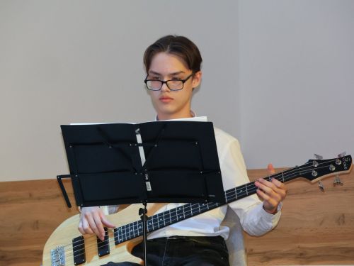 Актанышта социаль өлкәдә эшләүче хатын-кызларыбызны 8 Март бәйрәме белән котладылар