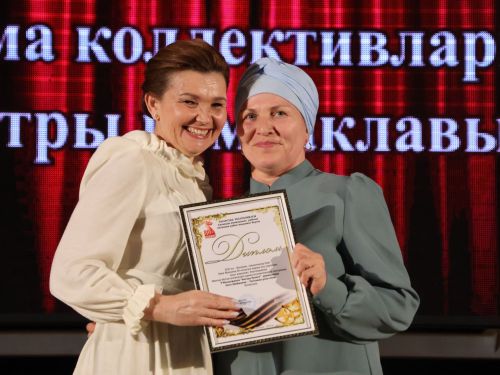 Актаныш районының Киров һәм Зөбәер коллективлары- театр айлыгы җиңүчеләре