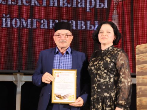 Актаныш районының Киров һәм Зөбәер коллективлары- театр айлыгы җиңүчеләре