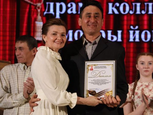 Актаныш районының Киров һәм Зөбәер коллективлары- театр айлыгы җиңүчеләре