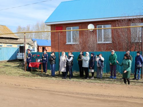 Аеш авылында әфганчы ветеран Илфак Нурлыгаянов истәлегенә хәтер тактасы куелды