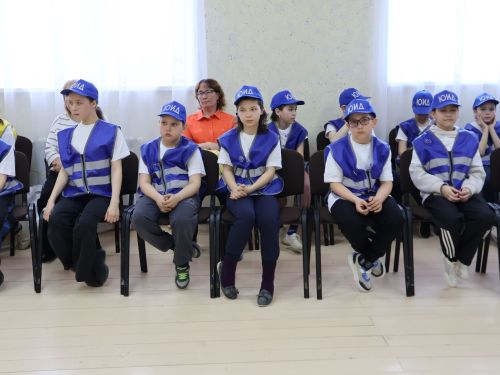 Юл йөрү кагыйдәләренә багышланган иҗади бәйгедә җиңүчеләр принтерлар белән бүләкләнде