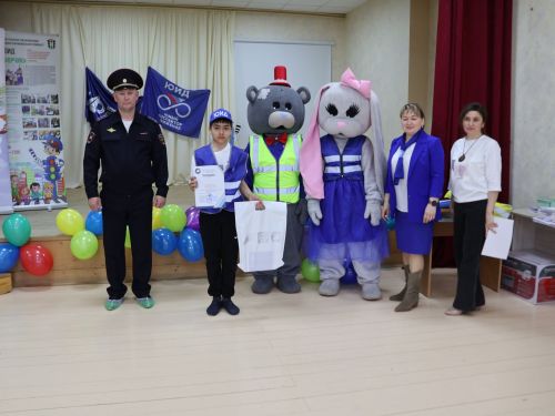 Юл йөрү кагыйдәләренә багышланган иҗади бәйгедә җиңүчеләр принтерлар белән бүләкләнде