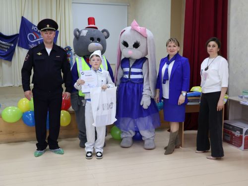 Юл йөрү кагыйдәләренә багышланган иҗади бәйгедә җиңүчеләр принтерлар белән бүләкләнде
