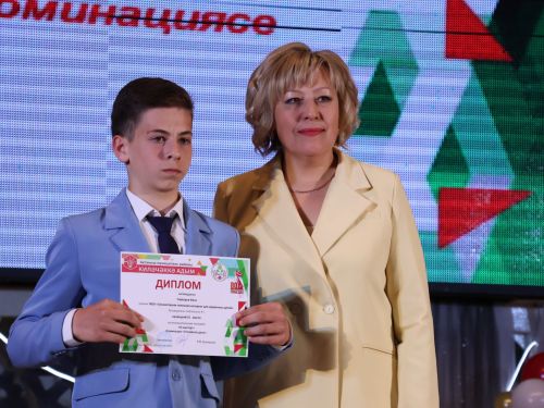 «Киләчәккә адым – 2025»: иҗат, осталык һәм тарихи хәтерне берләштергән фестиваль