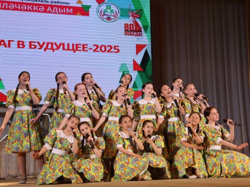 «Киләчәккә адым – 2025»: иҗат, осталык һәм тарихи хәтерне берләштергән фестиваль