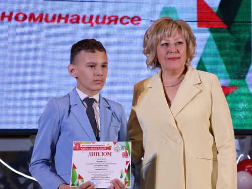 «Киләчәккә адым – 2025»: иҗат, осталык һәм тарихи хәтерне берләштергән фестиваль