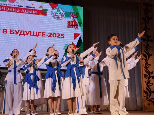 «Киләчәккә адым – 2025»: иҗат, осталык һәм тарихи хәтерне берләштергән фестиваль