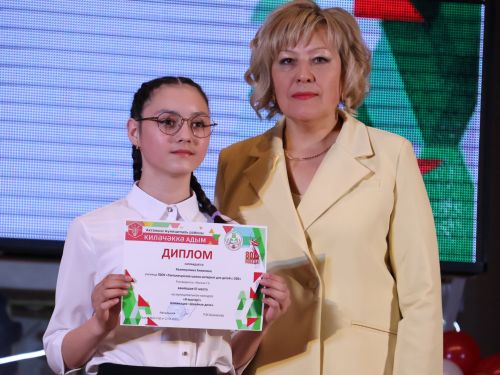 «Киләчәккә адым – 2025»: иҗат, осталык һәм тарихи хәтерне берләштергән фестиваль