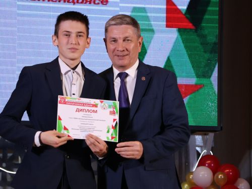 «Киләчәккә адым – 2025»: иҗат, осталык һәм тарихи хәтерне берләштергән фестиваль