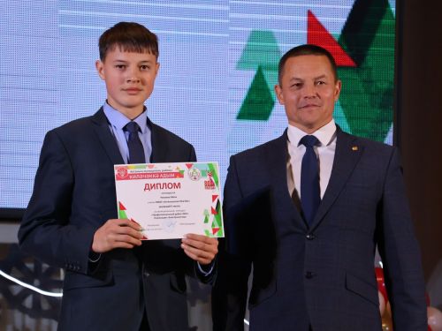 «Киләчәккә адым – 2025»: иҗат, осталык һәм тарихи хәтерне берләштергән фестиваль
