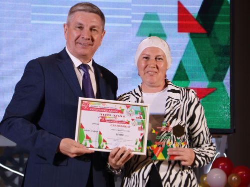 «Киләчәккә адым – 2025»: иҗат, осталык һәм тарихи хәтерне берләштергән фестиваль