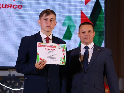 «Киләчәккә адым – 2025»: иҗат, осталык һәм тарихи хәтерне берләштергән фестиваль