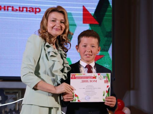 «Киләчәккә адым – 2025»: иҗат, осталык һәм тарихи хәтерне берләштергән фестиваль