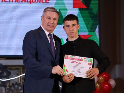 «Киләчәккә адым – 2025»: иҗат, осталык һәм тарихи хәтерне берләштергән фестиваль