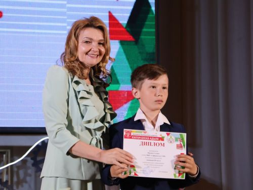 «Киләчәккә адым – 2025»: иҗат, осталык һәм тарихи хәтерне берләштергән фестиваль