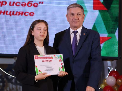 «Киләчәккә адым – 2025»: иҗат, осталык һәм тарихи хәтерне берләштергән фестиваль