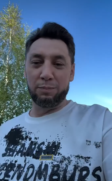 Фирдүс Тямаев авыруы турындагы хәбәрләрдән соң тамашачыларны тынычландырды