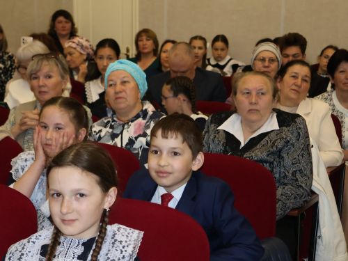 Халкым өчен тугры калырмын: Нур Баян исемендәге иҗат фестивале Гран-приена Ләйлә Нуриева лаек булды (репортаж)