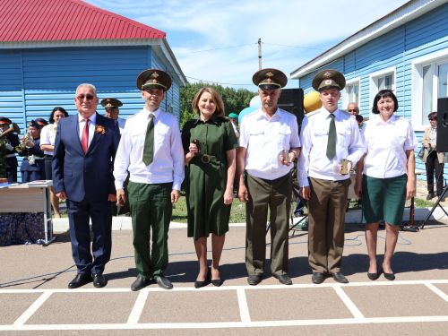 Безнең кайнар репортаж: Актаныш районы кадет мәктәбендә соңгы кыңгырау чыңлады