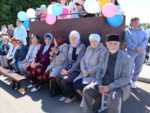 Безнең кайнар репортаж: Актаныш районы кадет мәктәбендә соңгы кыңгырау чыңлады