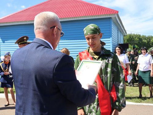 Безнең кайнар репортаж: Актаныш районы кадет мәктәбендә соңгы кыңгырау чыңлады