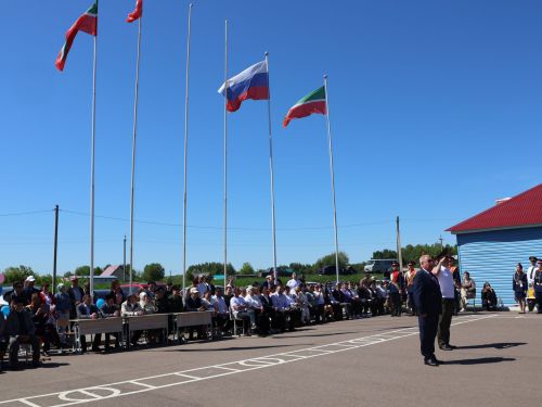Безнең кайнар репортаж: Актаныш районы кадет мәктәбендә соңгы кыңгырау чыңлады