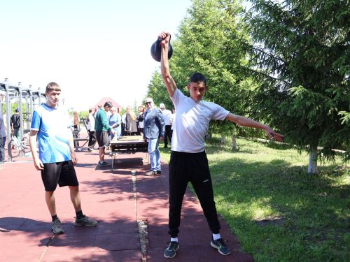 Булачак авыл хуҗалыгы белгечләре махсус хәрби операциядә көрәшүчеләрдән үрнәк ала
