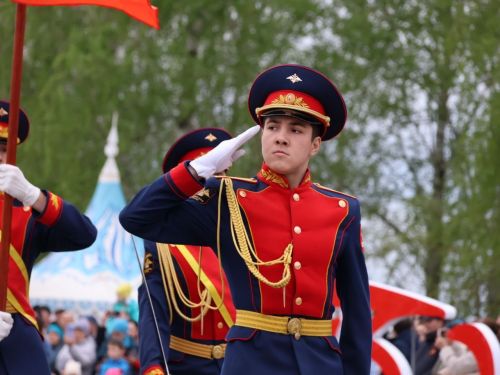 Батырлар даны мәңгелек!