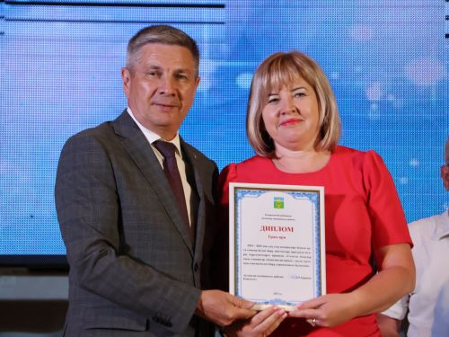 Олимпиада хәрәкәте Гран-приена сәләтле балалар өчен гуманитар гимназия лаек булды (фотолар)
