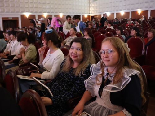 Олимпиада хәрәкәте Гран-приена сәләтле балалар өчен гуманитар гимназия лаек булды (фотолар)
