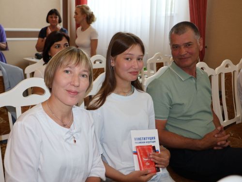 Бүген паспорт алгач, үземне Россиянең чын гражданы итеп хис иттем!