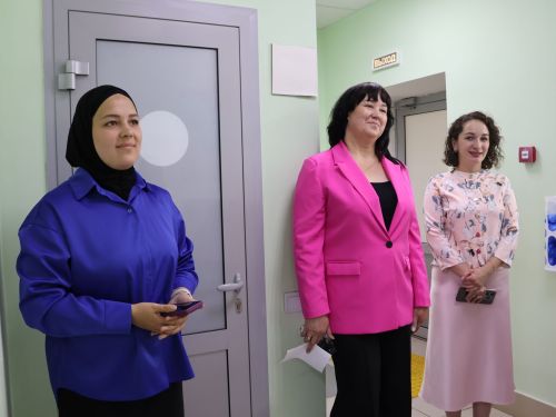 Бәйрәмегез белән: «Стоматолог» җәмгыятенең медицина хезмәткәрләрен Актаныш районы җитәкчелеге котлады