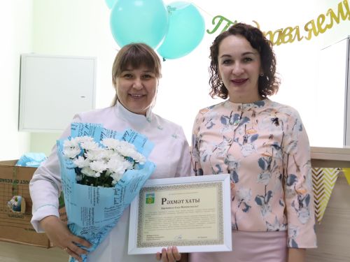 Бәйрәмегез белән: «Стоматолог» җәмгыятенең медицина хезмәткәрләрен Актаныш районы җитәкчелеге котлады
