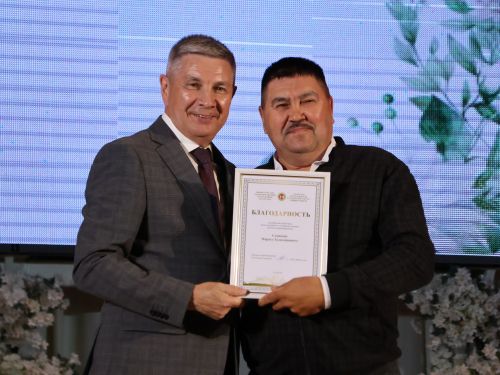Актаныш хастаханәсенең фельдшер-лаборанты Зәнфирә Нәбиева: Яратмасам, бер урында 37 ел буе эшләмәс идем!