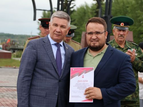 Җиңүләребез «Җиңү Байрагы»ннан килә